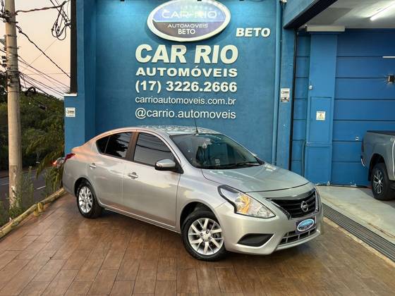 NISSAN VERSA 1.6 16V FLEXSTART SV 4P XTRONIC NISSAN VERSA 1.6 16V FLEXSTART SV 4P XTRONIC